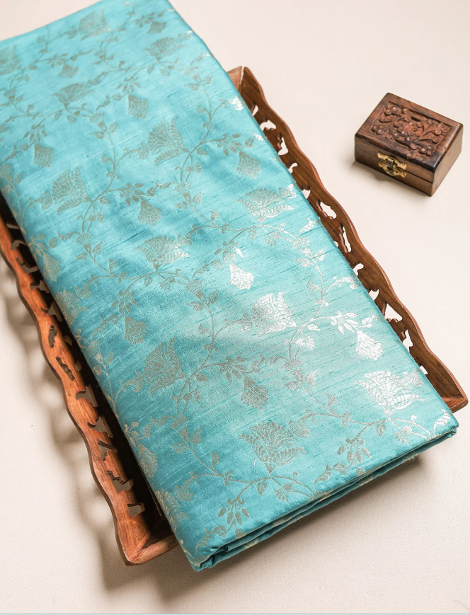 Taranaomiwardrobe pastelbluecloth-clothingstore